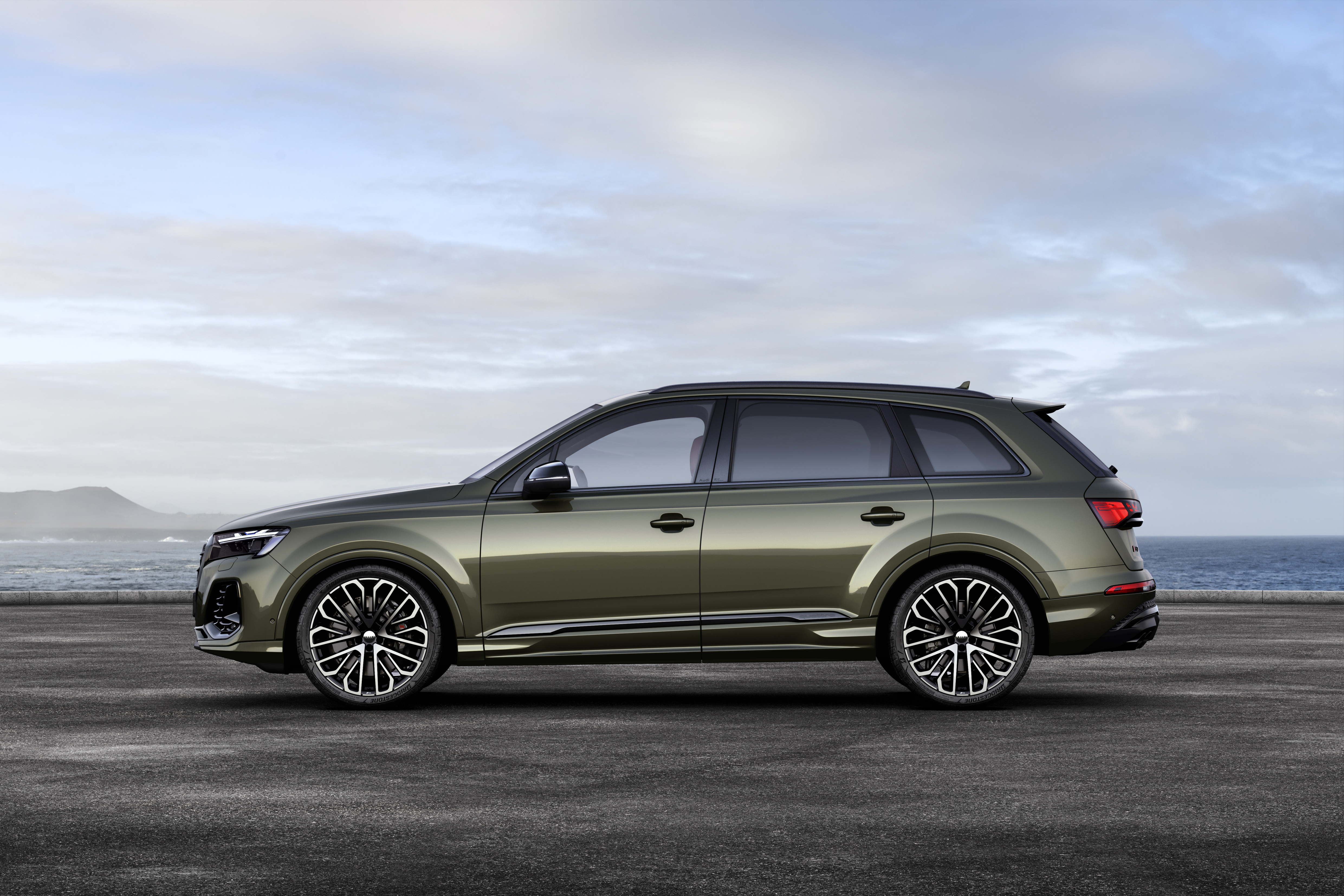 El suv Audi SQ7 2024 