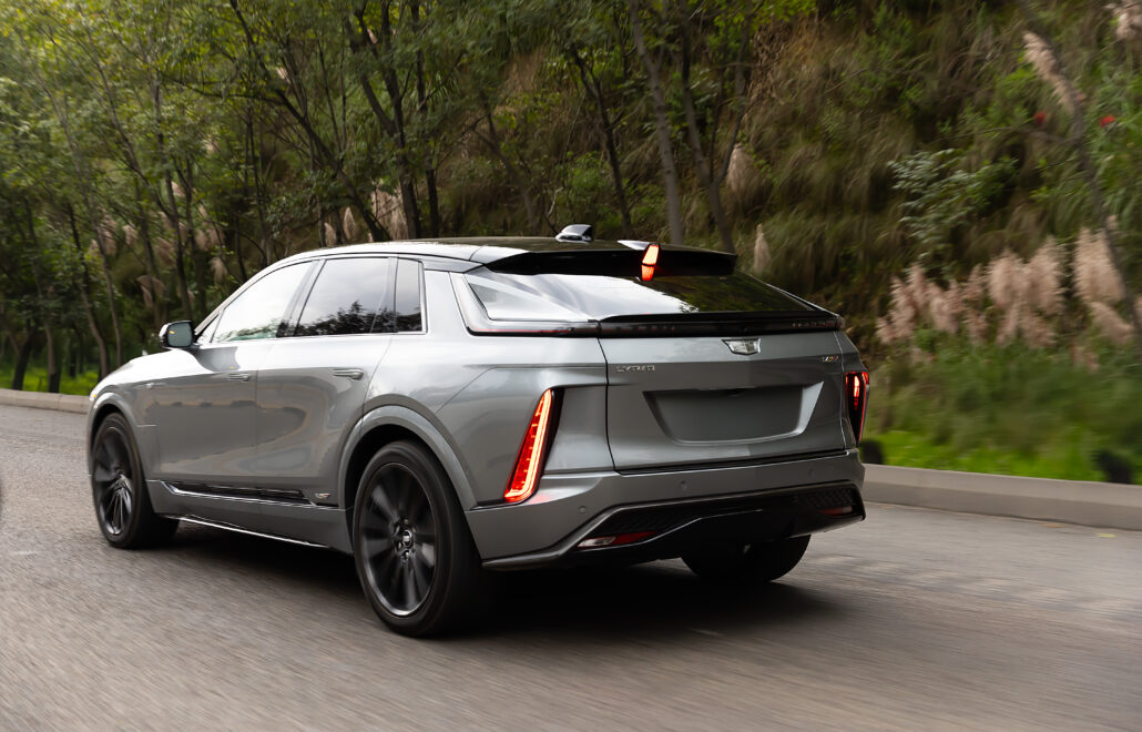 Cadillac LYRIQ-V 2026