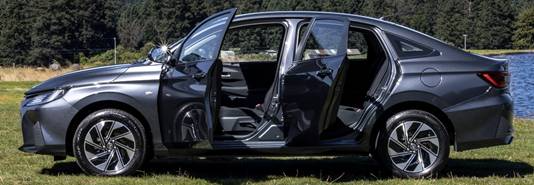 Yaris Sedán 2026 HEV