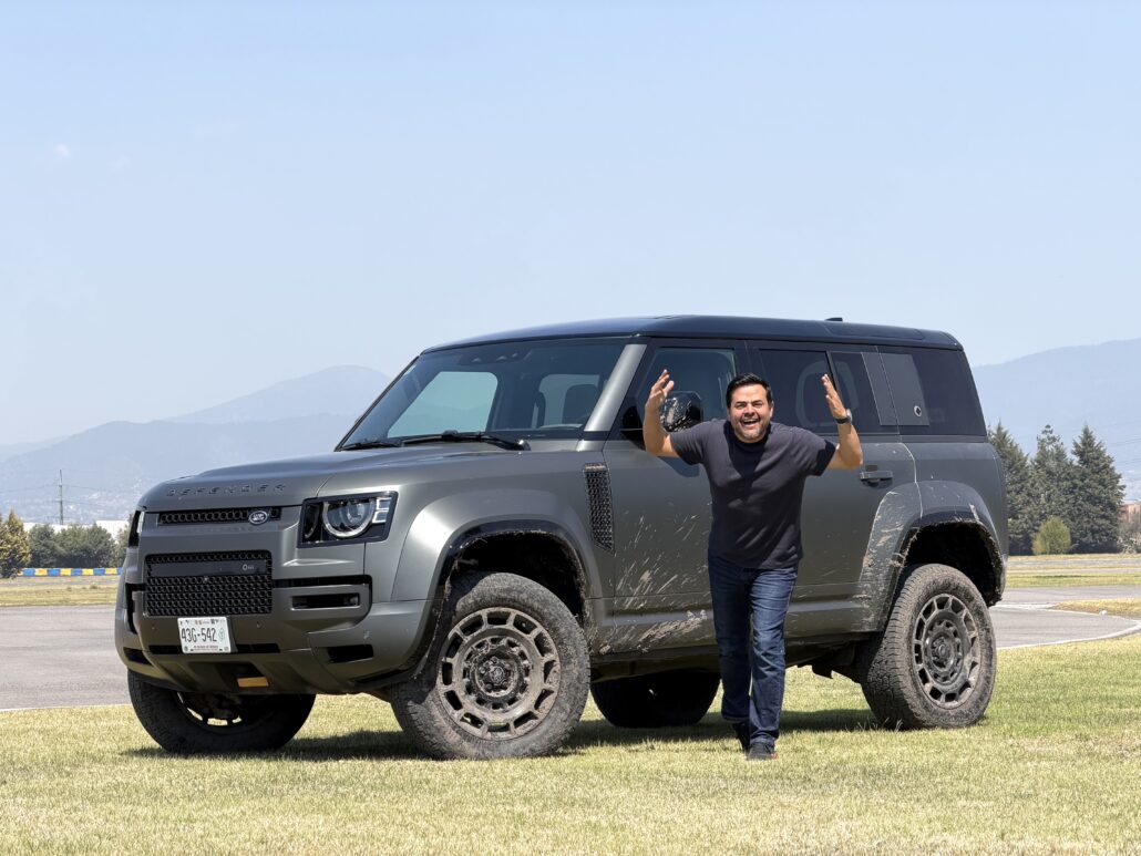 Land Rover Defender OCTA