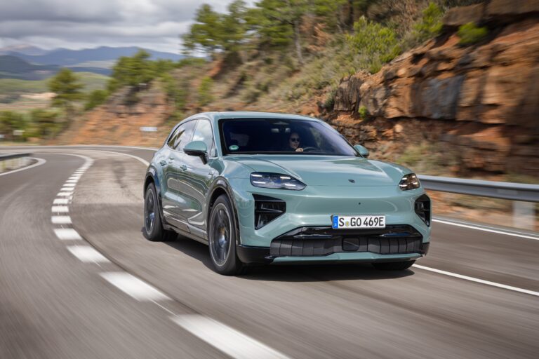 Porsche Cayenne Electric 2026